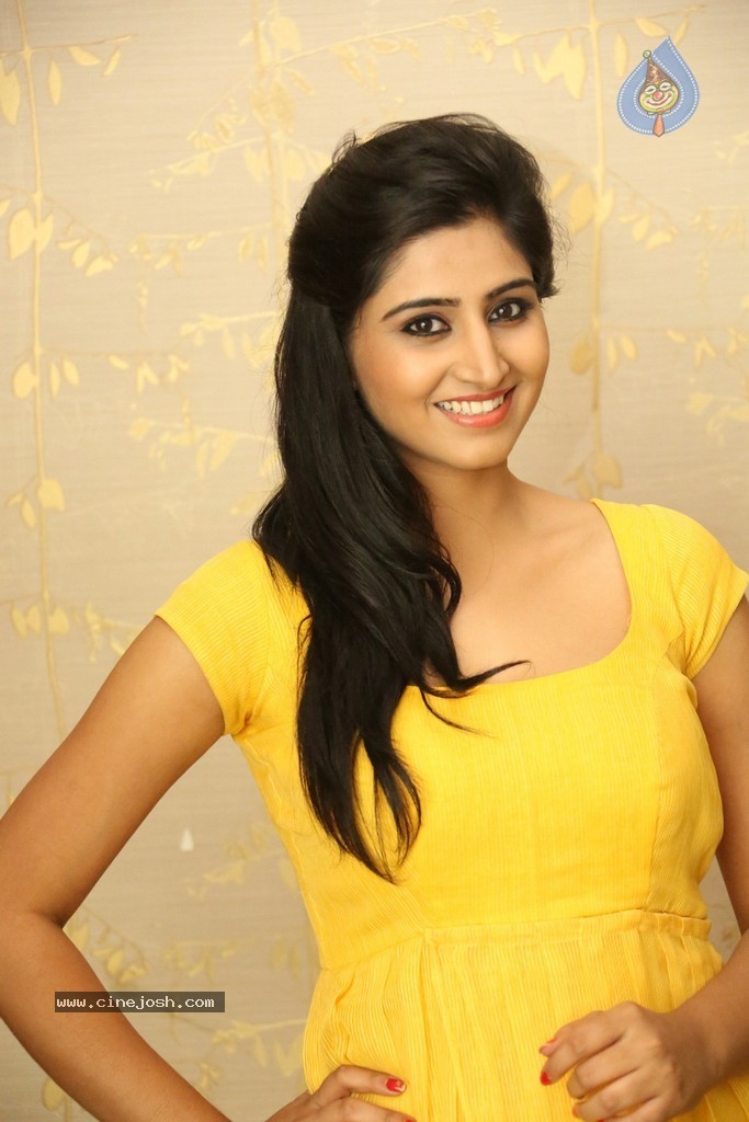 Shamili Latest Pics - 15 / 70 photos