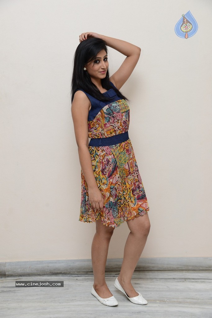 Shamili Latest Stills - 50 / 84 photos