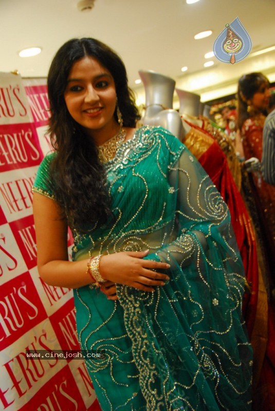 Shanti Rao at Neeru's Shopping Mall - 16 / 52 photos
