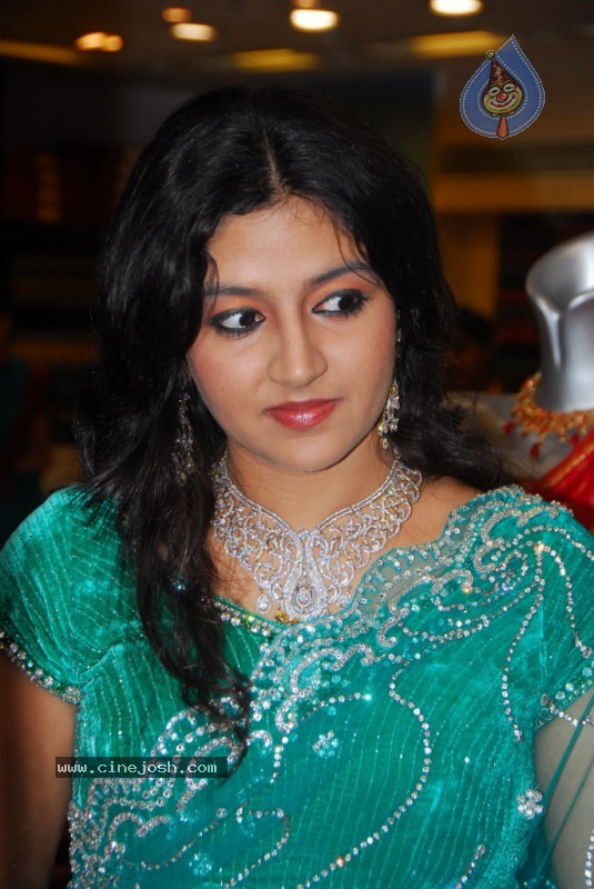 Shanti Rao at Neeru's Shopping Mall - 48 / 52 photos