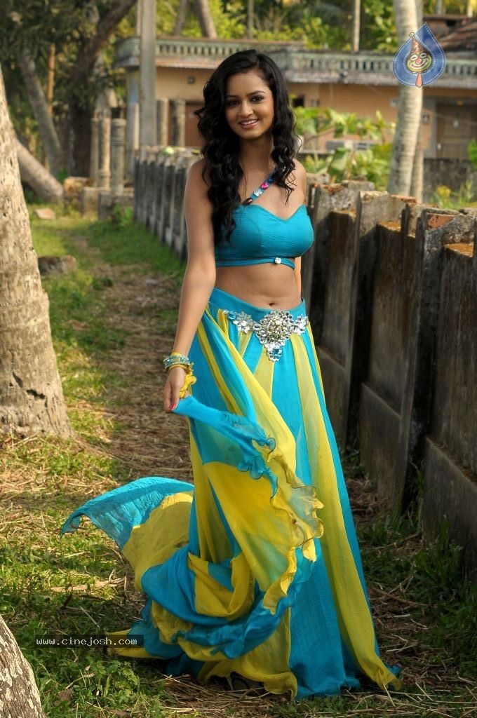 Shanvi Hot Stills - 54 / 63 photos