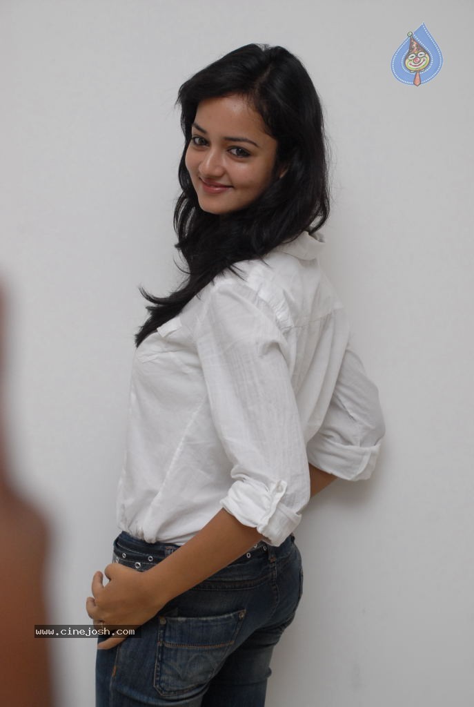 Shanvi New Stills - 11 / 32 photos