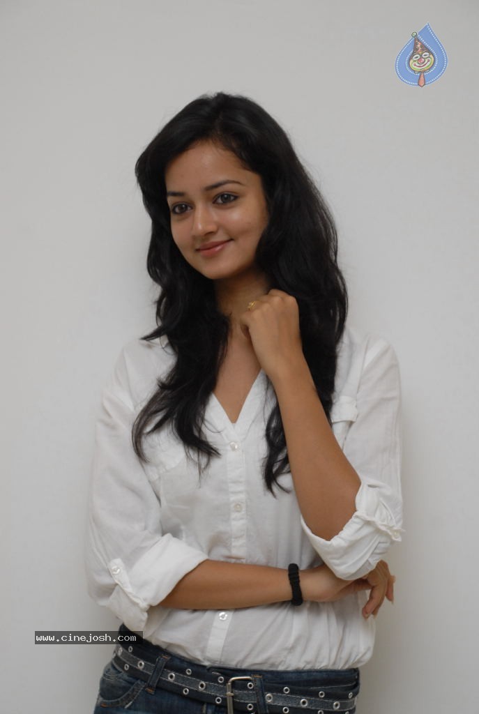 Shanvi New Stills - 14 / 32 photos