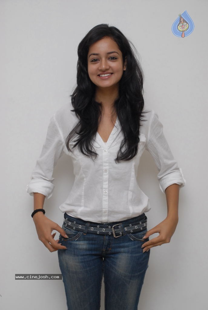 Shanvi New Stills - 16 / 32 photos