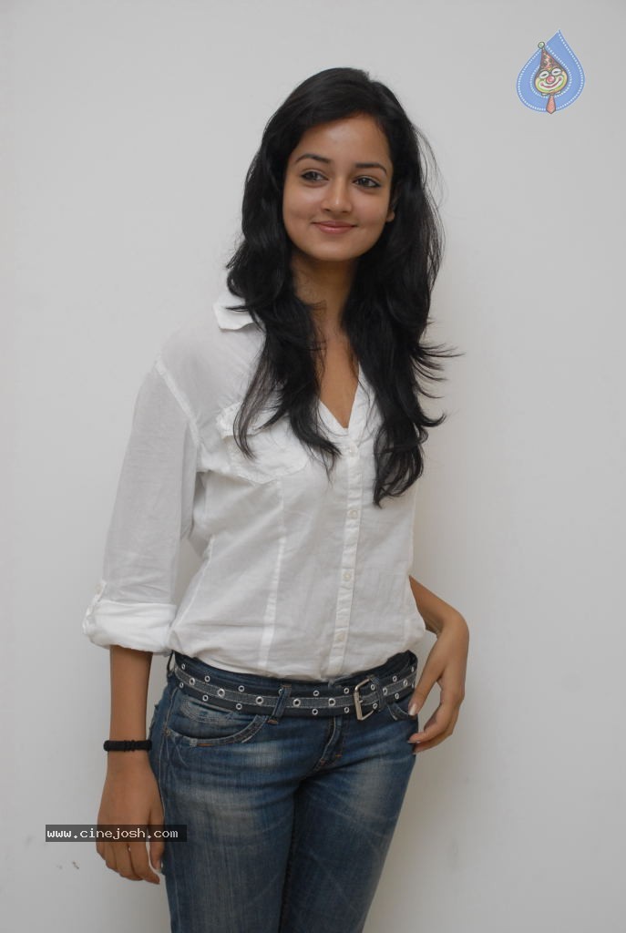 Shanvi New Stills - 23 / 32 photos