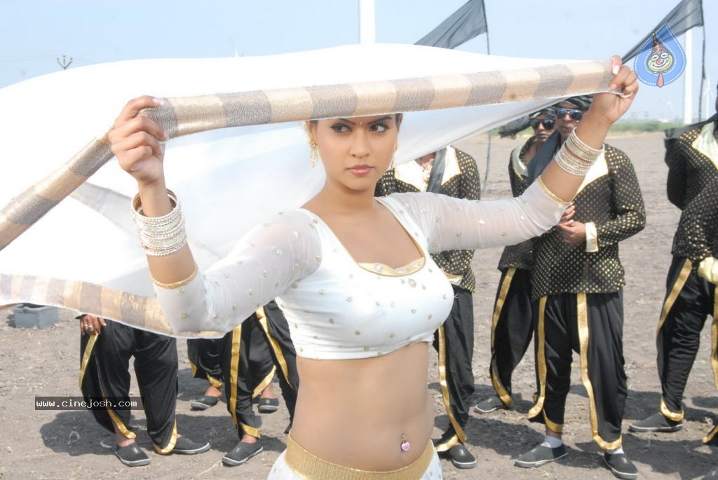 Sharmila Mandre Hot Photos - 15 / 115 photos