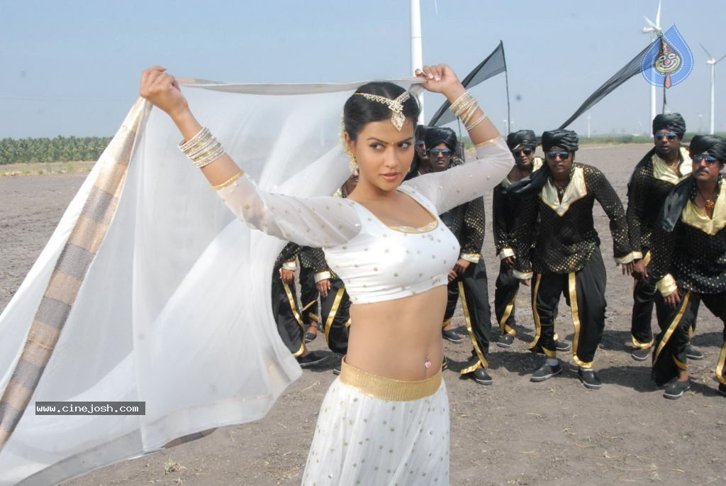 Sharmila Mandre Hot Photos - 19 / 115 photos