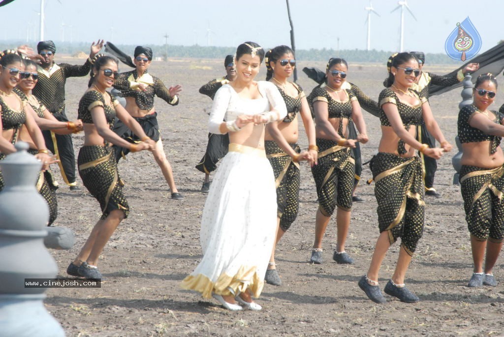 Sharmila Mandre Hot Photos - 25 / 115 photos