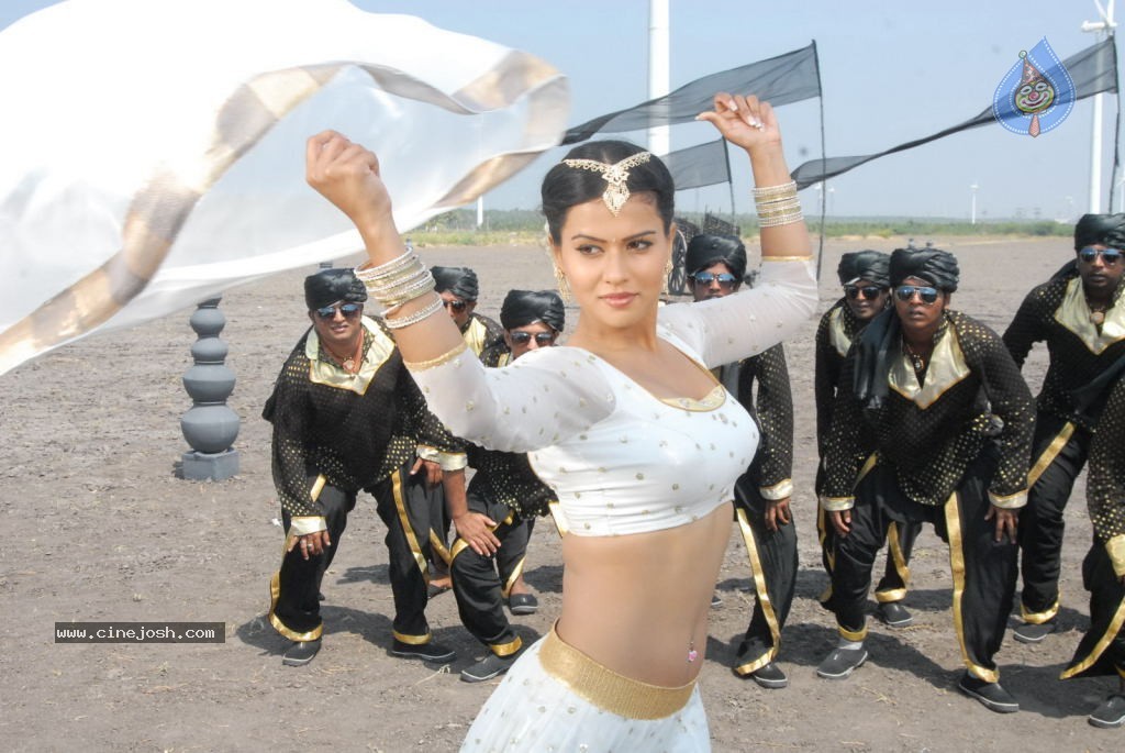 Sharmila Mandre Hot Photos - 33 / 115 photos