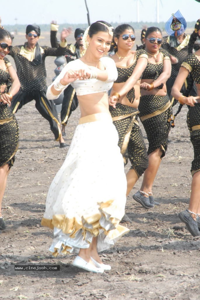 Sharmila Mandre Hot Photos - 35 / 115 photos