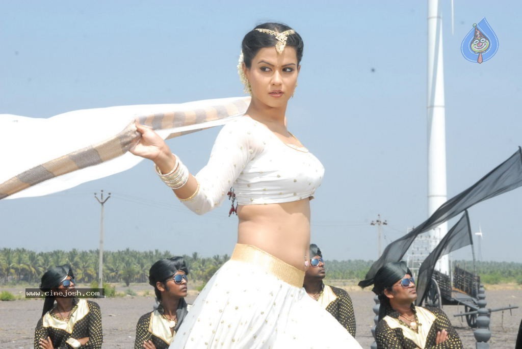 Sharmila Mandre Hot Photos - 56 / 115 photos