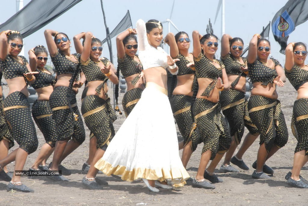 Sharmila Mandre Hot Photos - 59 / 115 photos