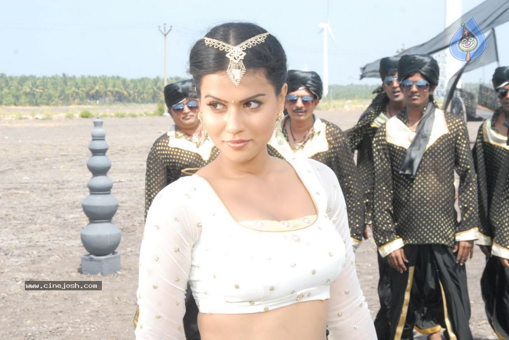 Sharmila Mandre Hot Photos - 79 / 115 photos