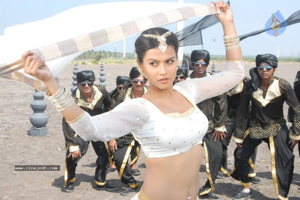 Sharmila Mandre Hot Photos - 101 / 115 photos