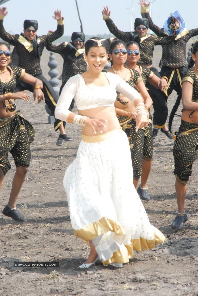 Sharmila Mandre Hot Photos - 107 / 115 photos