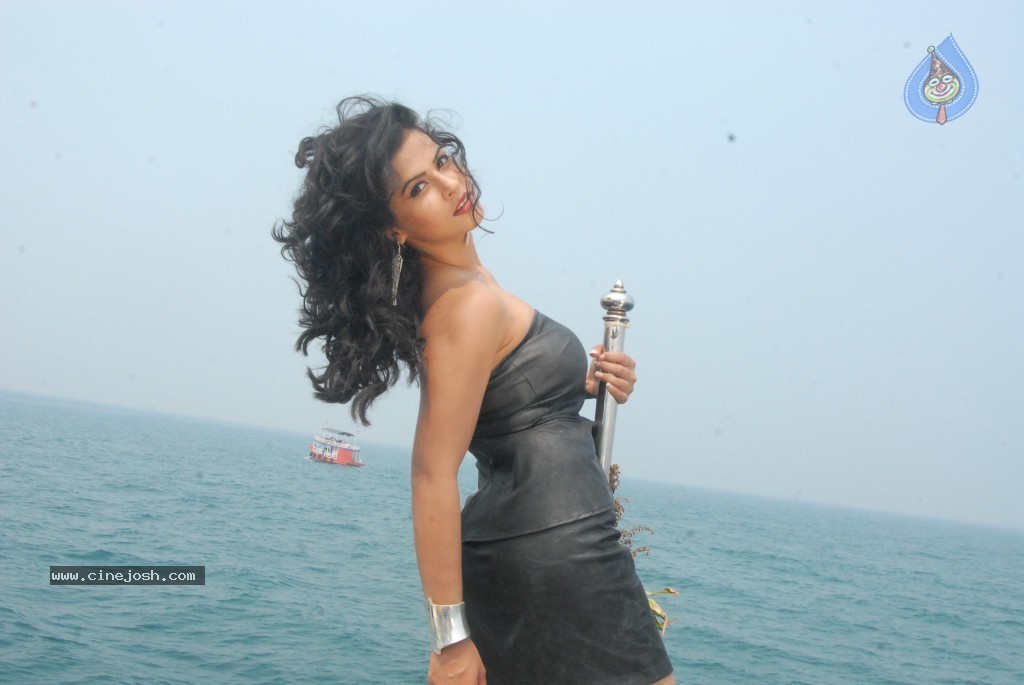 Sharmila Mandre New Hot Stills - 64 / 69 photos