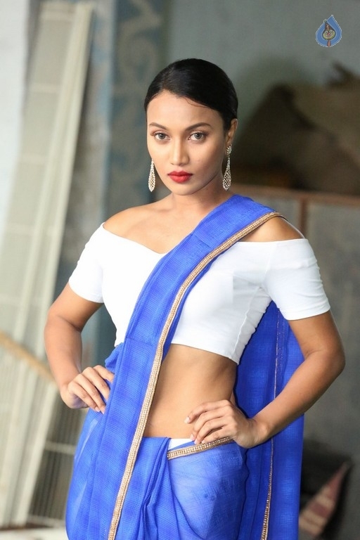 Sharmila New Gallery - 24 / 42 photos