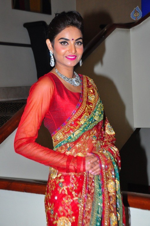 Sharon Fernandes Latest Gallery - 20 / 29 photos