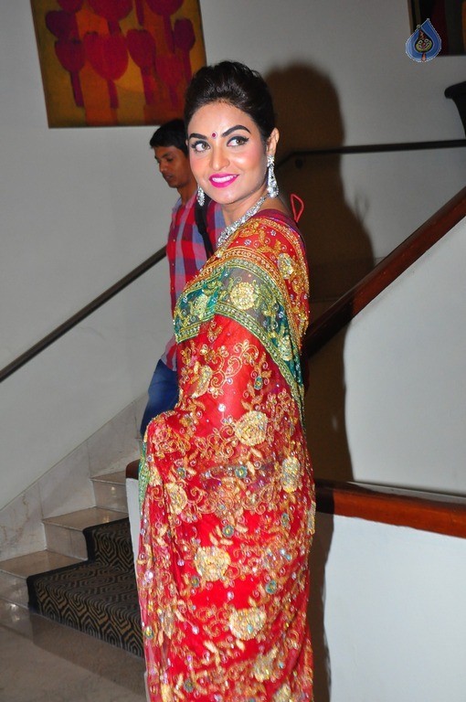 Sharon Fernandes Latest Gallery - 23 / 29 photos