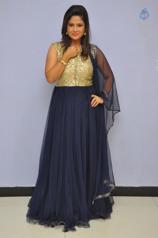 Shilpa Chakravarthy Latest Photos - 39 / 42 photos