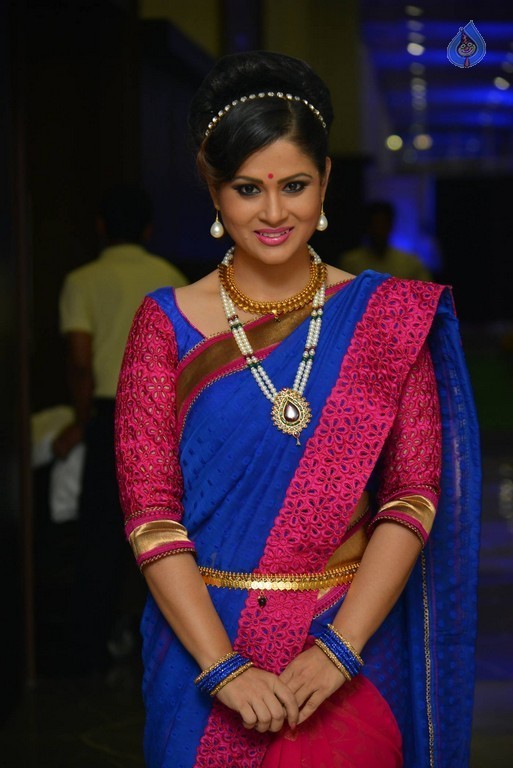 Shilpa Chakravarthy Pics - 10 / 21 photos