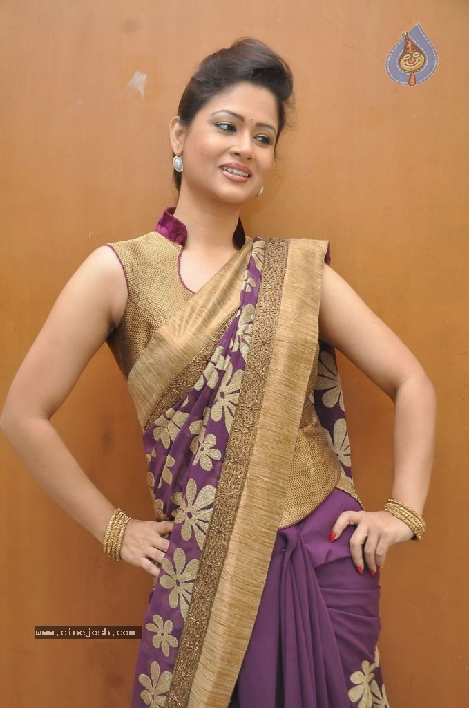 Shilpa Chakravarthy Stills - 29 / 42 photos