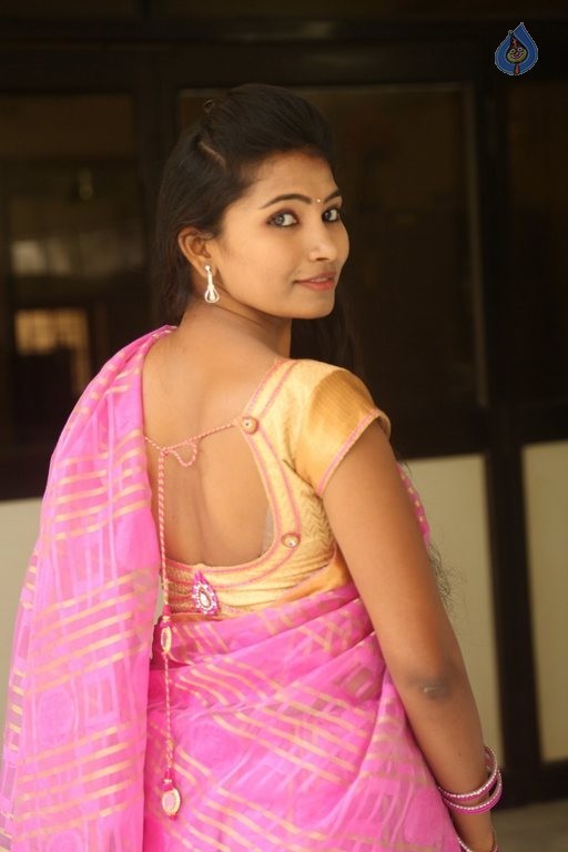 Shilpa New Photos - 25 / 29 photos