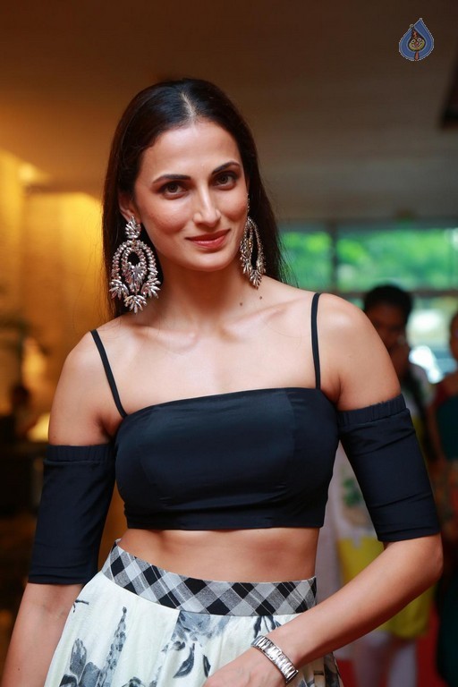 Shilpa Reddy Latest Photos - 31 / 42 photos