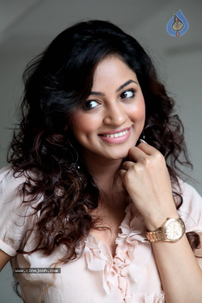 Shilpi Sharma Hot Stills - 16 / 123 photos