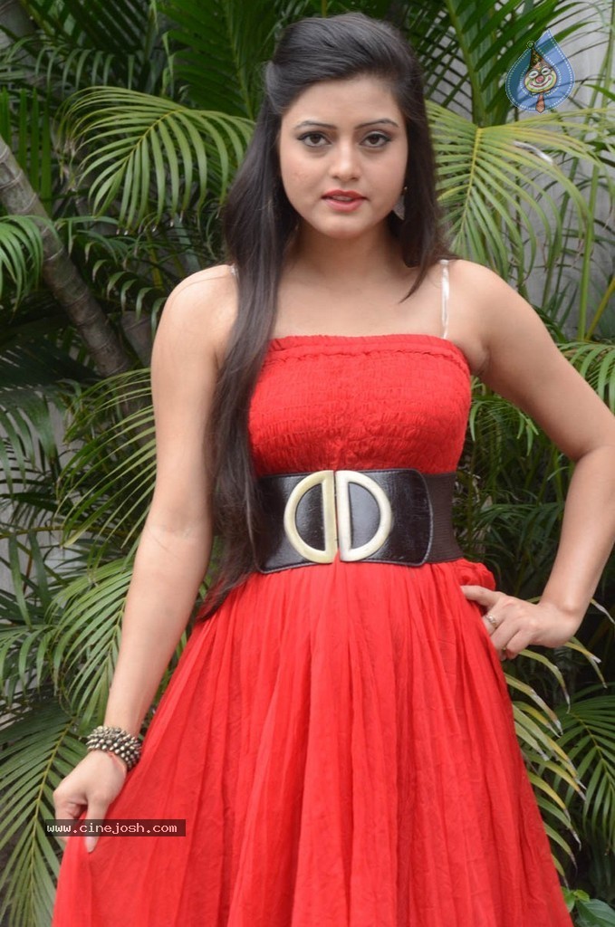 Shipra New Stills - 2 / 42 photos