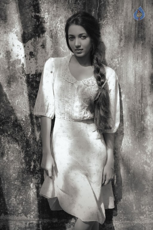 Shivani Joshi New Photos - 2 / 23 photos