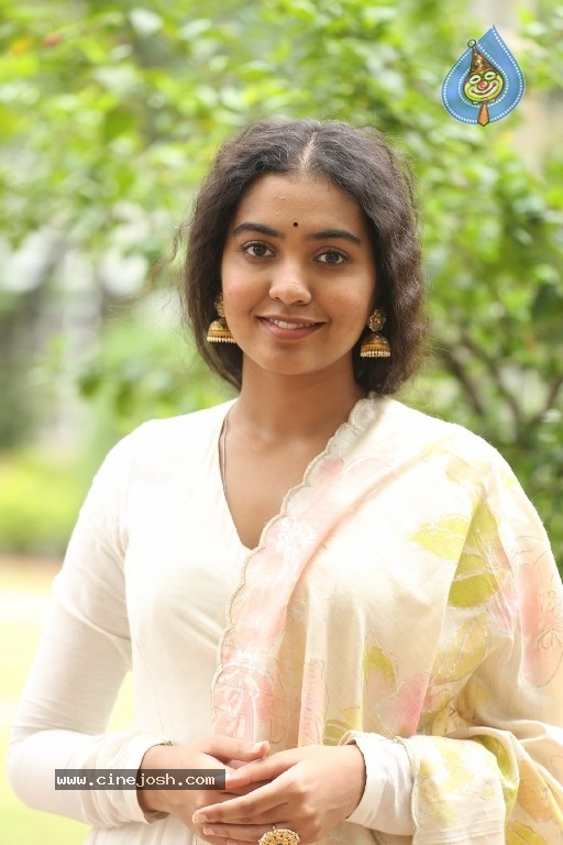 Shivathmika Rajashekar Photos - 21 / 21 photos