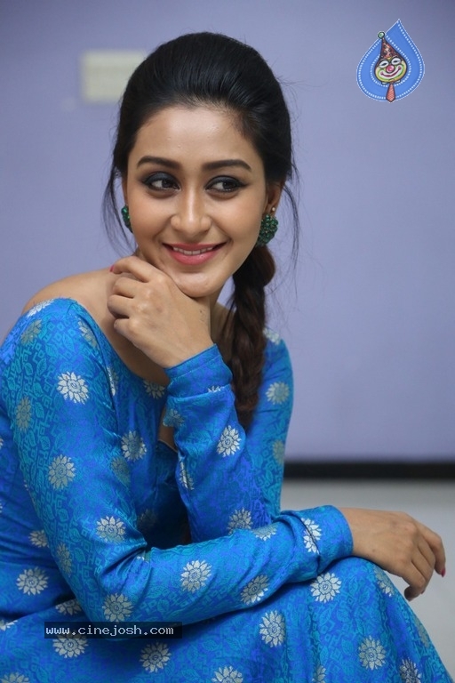 Shravya Rao Actress Photos - 1 / 18 photos