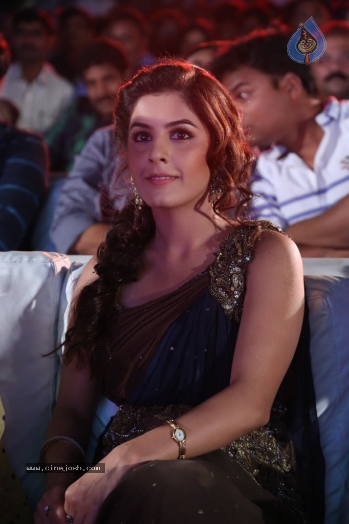 Isha Talwar at GJG Audio Launch - 11 / 54 photos