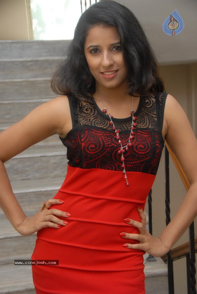 Shravya Reddy New Photos - 52 / 59 photos
