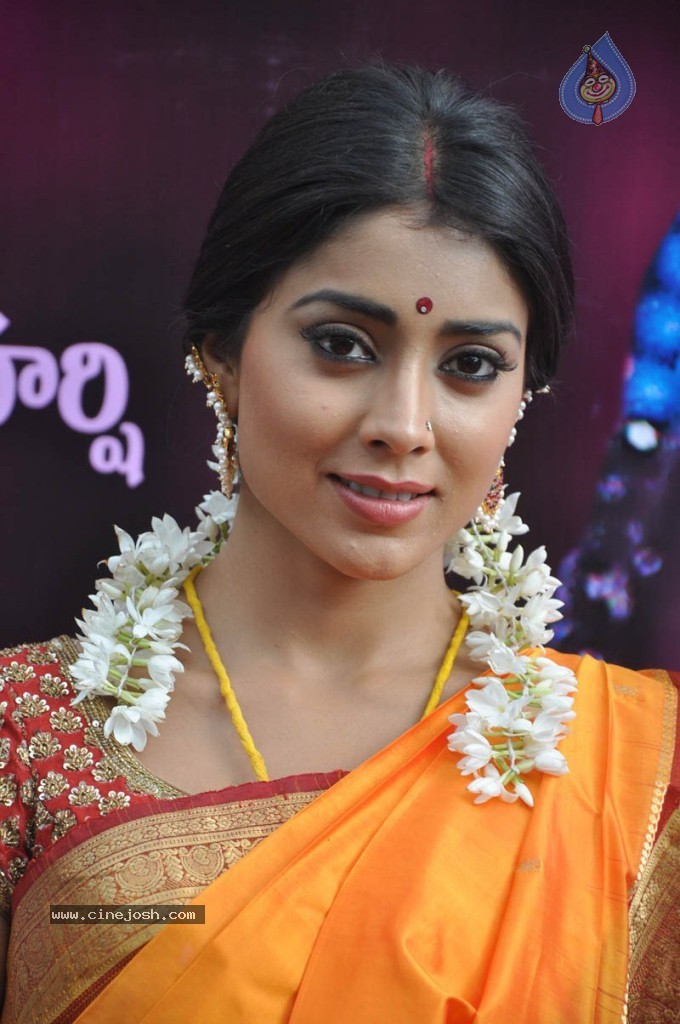 Shriya Latest Photos - 41 / 60 photos