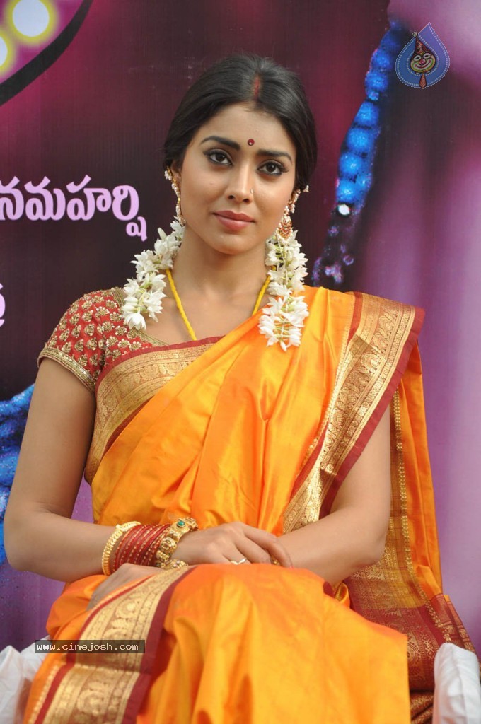 Shriya Latest Photos - 52 / 60 photos