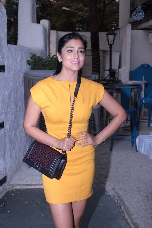 Shriya New Photos - 12 / 26 photos