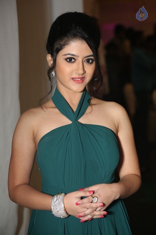 Shriya Sharma Photos - 12 / 21 photos