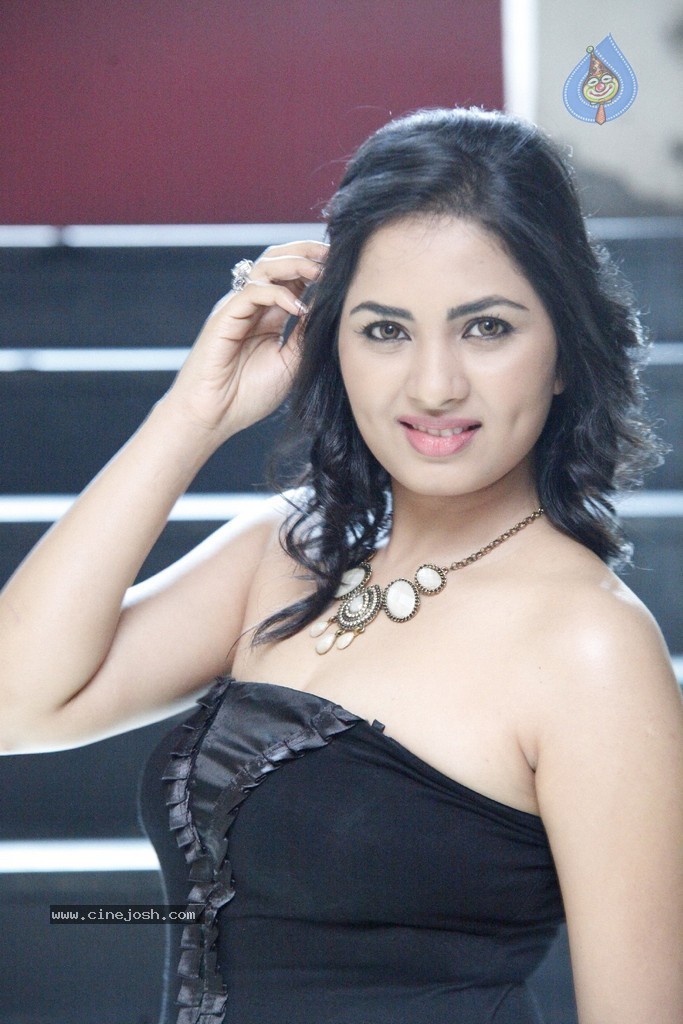 Shrusti New Photos - 9 / 130 photos