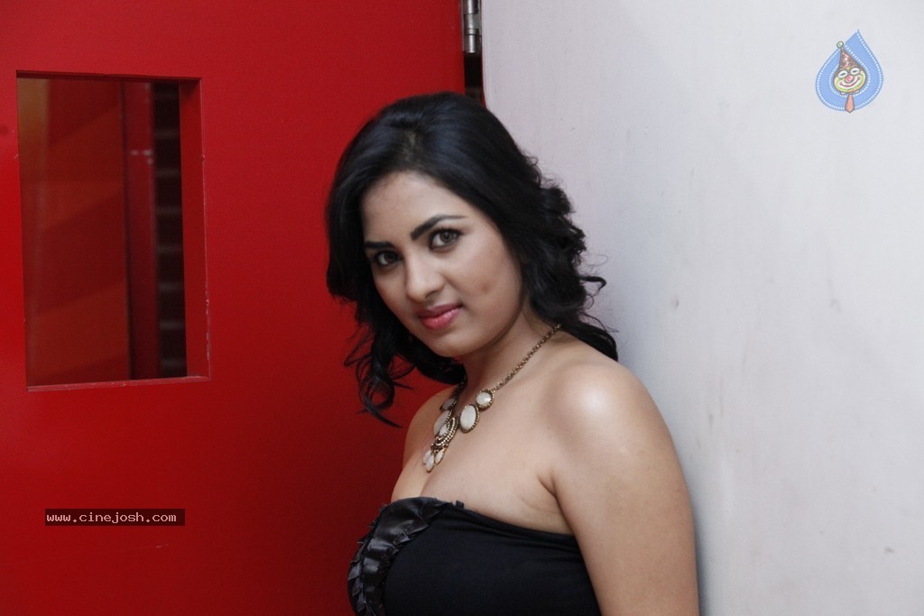 Shrusti New Photos - 68 / 130 photos