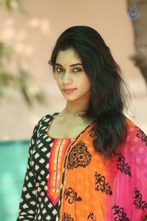 Shruthi Mol Latest Photos - 7 / 42 photos