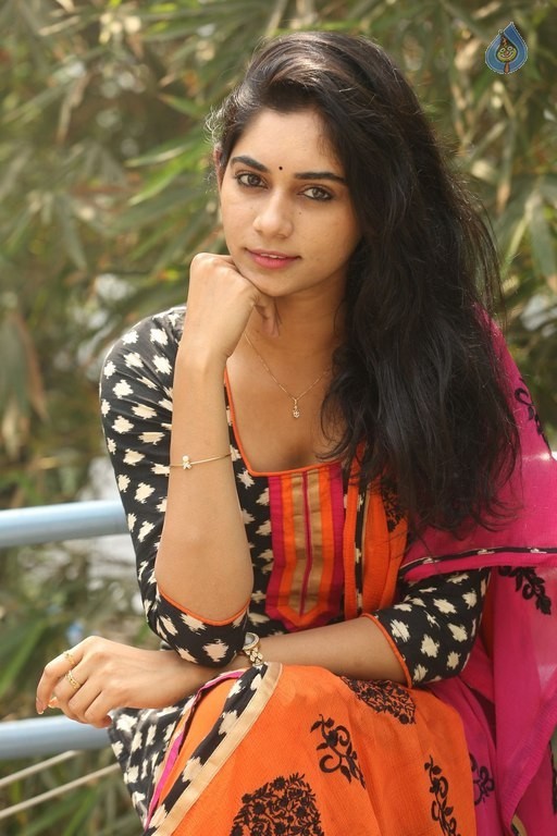 Shruthi Mol Latest Photos - 38 / 42 photos