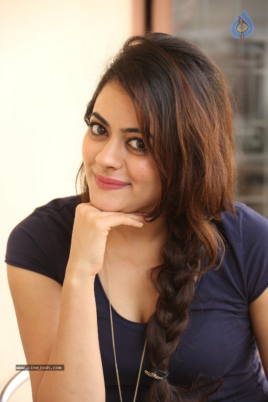 Shruti Sodhi New Stills - 45 / 90 photos