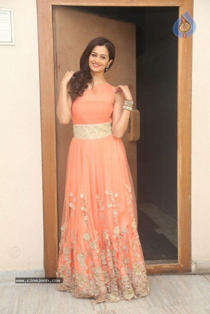 Shubra Aiyappa New Gallery - 34 / 108 photos