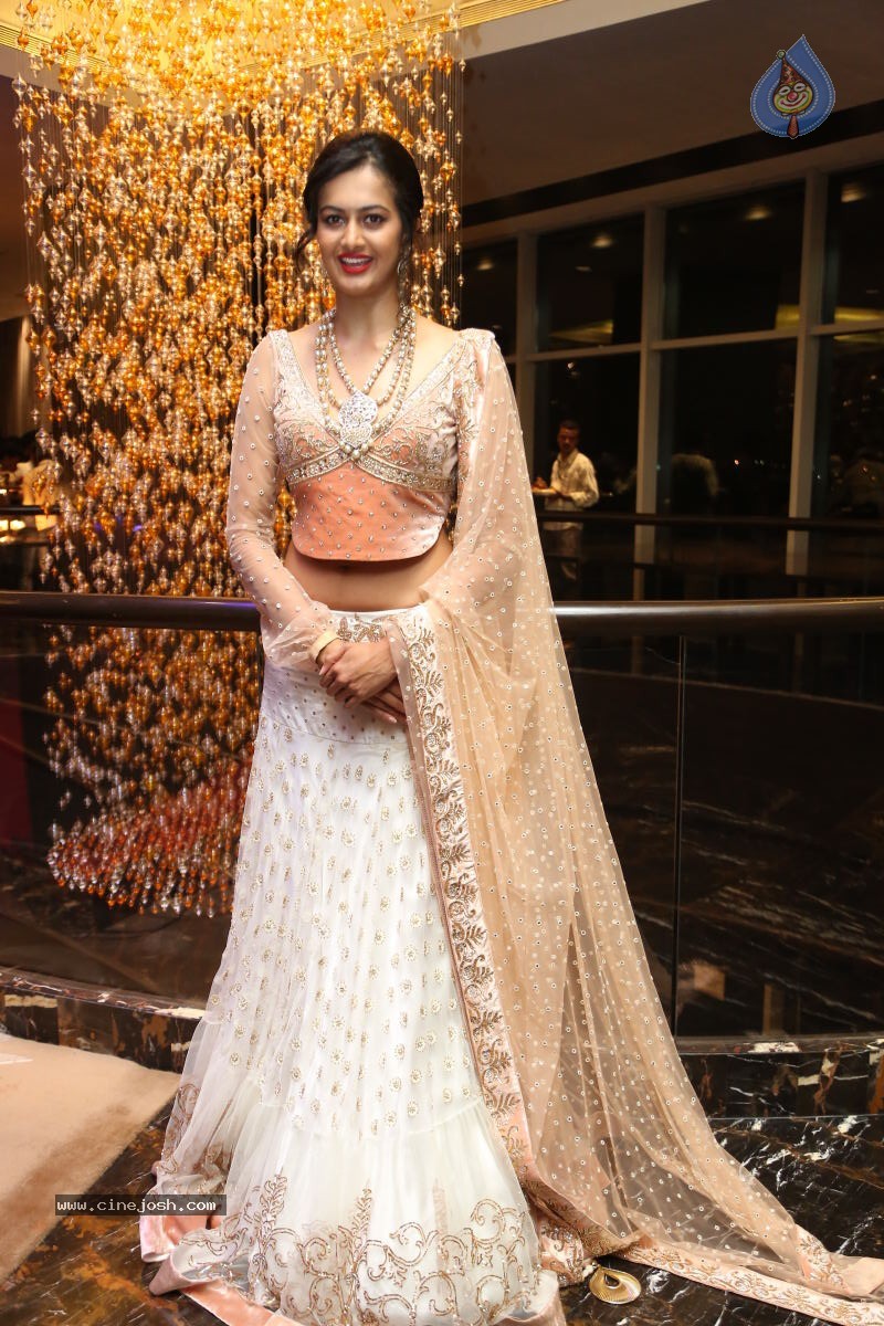 Shubra Aiyappa New Photos - 23 / 60 photos