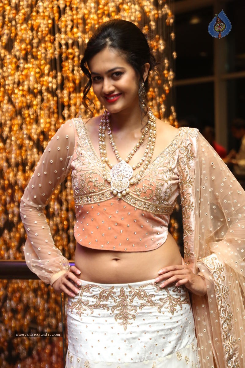 Shubra Aiyappa New Photos - 40 / 60 photos