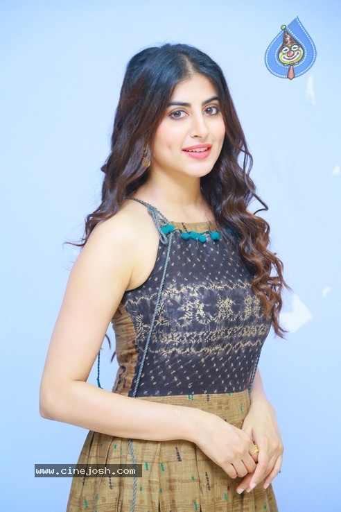 Shweta Avasthi Photos - 25 / 42 photos