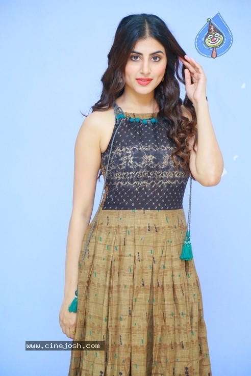 Shweta Avasthi Photos - 26 / 42 photos