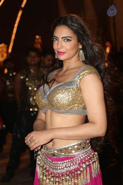 Shweta Bhardwaj Photos - 40 / 54 photos